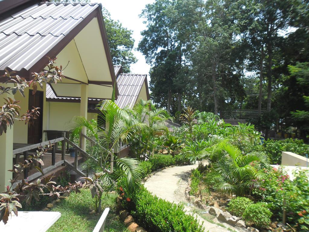 Baansanook Resort & Swimming Pool Koh Chang Extérieur photo