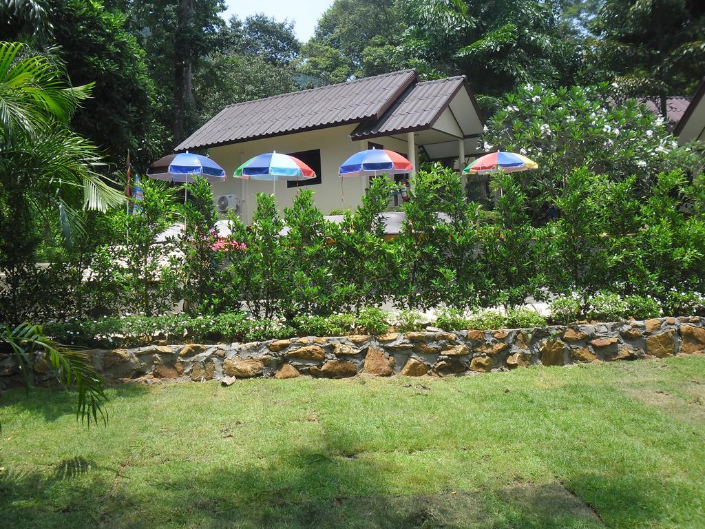 Baansanook Resort & Swimming Pool Koh Chang Extérieur photo